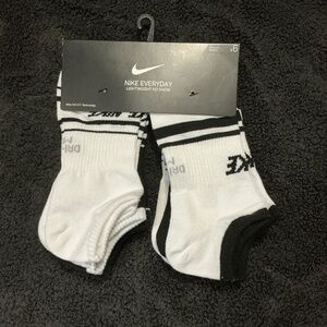 Women’s Nike everyday ankle socks